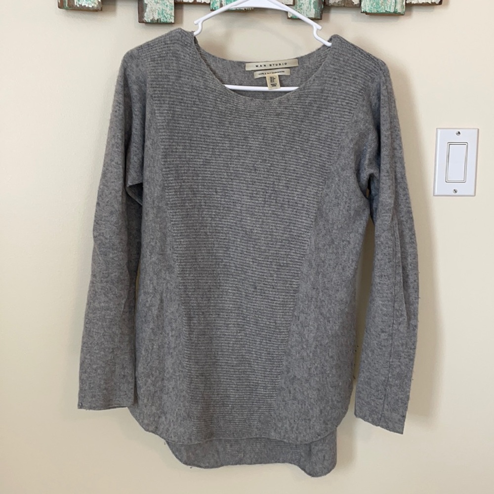 Max Studio 100% 2 Ply Cashmere Sweater
